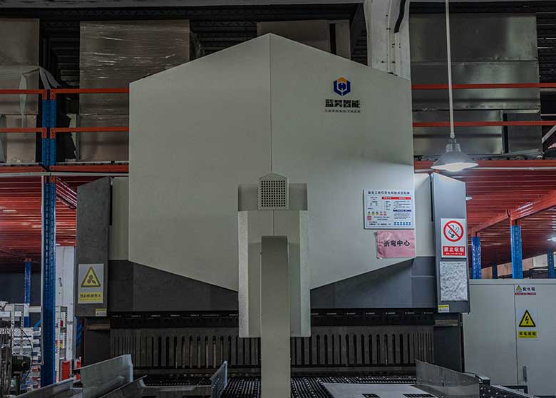 Fully Automatic Bending Machine