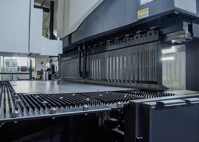 Automatic Bending Machine · Higher Efficiency